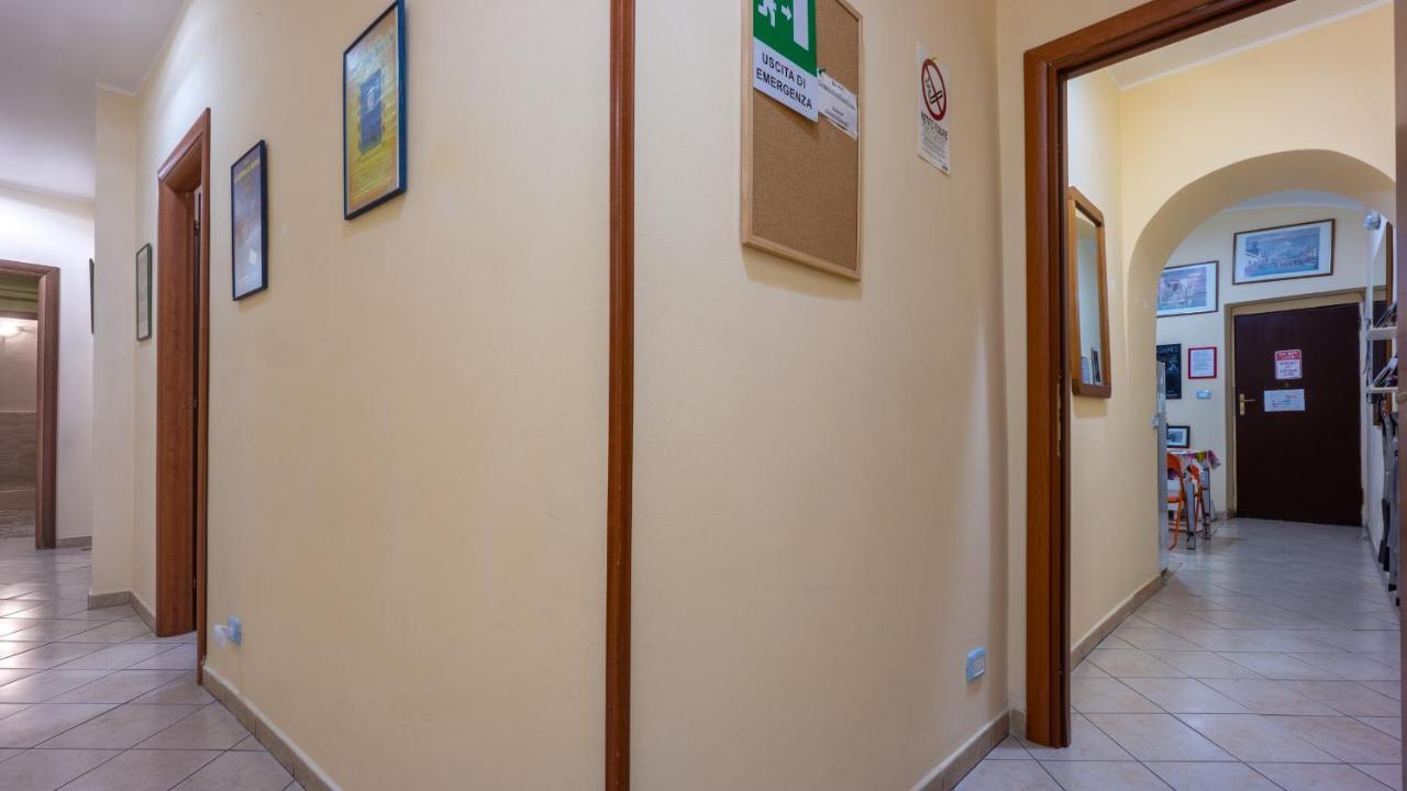 Domenichino Guesthouse Rom Exterior foto